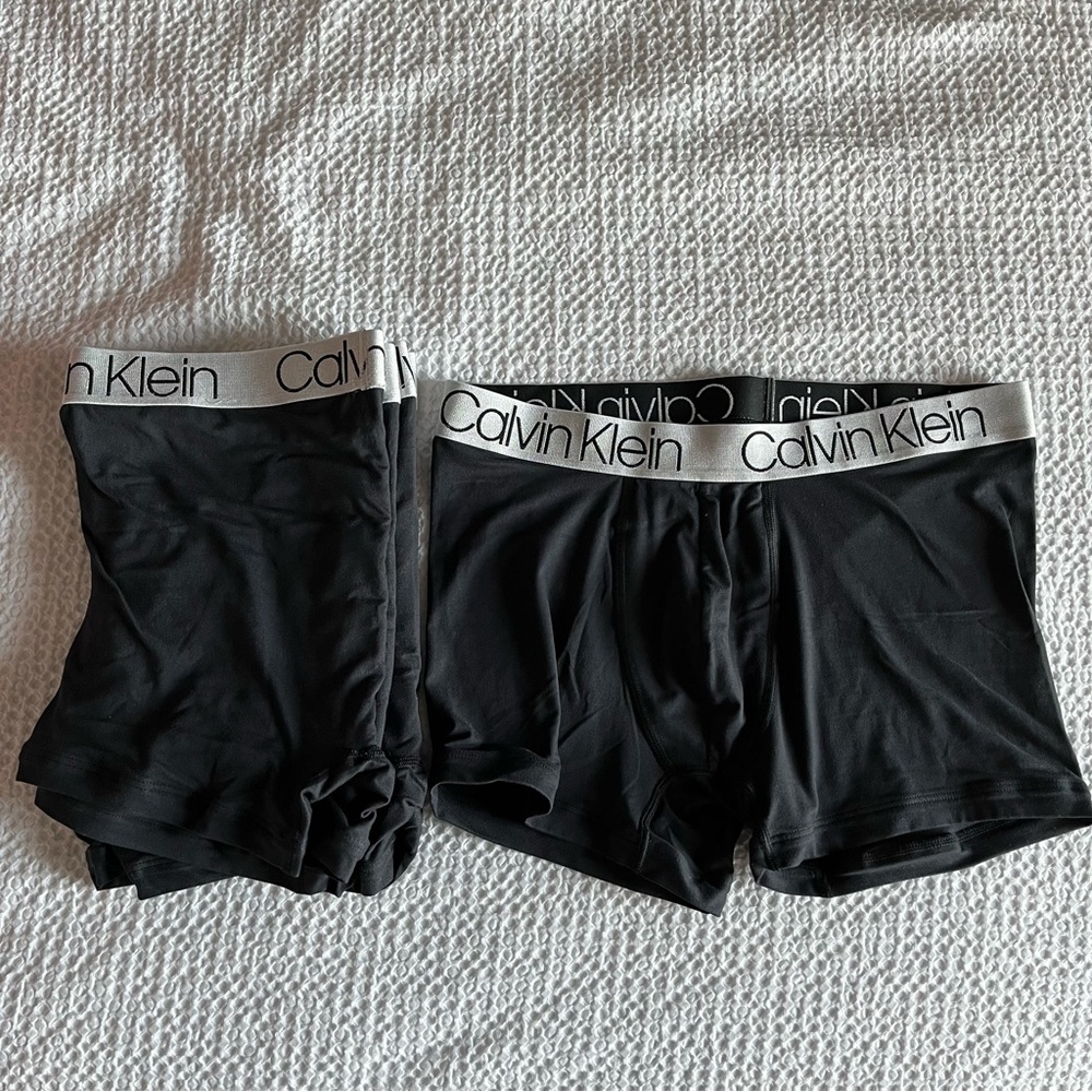 NWOT Calvin Klein Chromatic Micro 3-pack Trunk